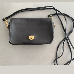 Coach - Penny cross body purse